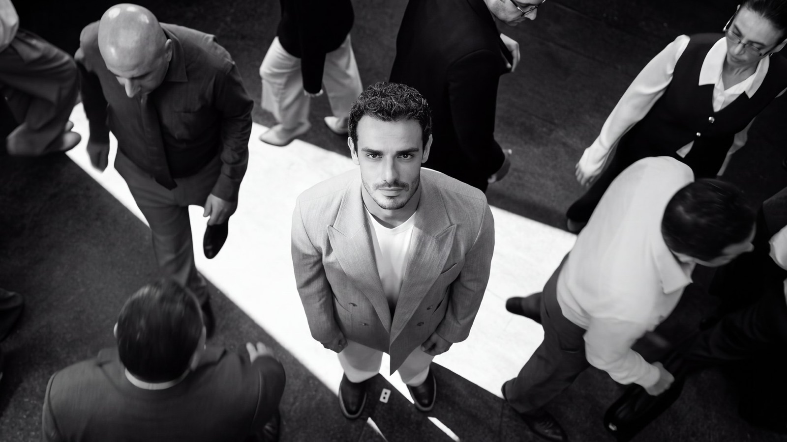 Still from the Que Gardens campaign film, made by iklipse with Lobster Films
